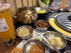 -GOGIYA·咕叽吖韩国传统烤肉店(东方新天地店)