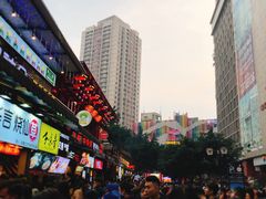-八一好吃街·高品美食广场
