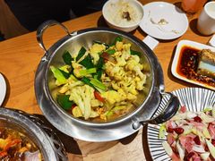 -隔壁老王·家常云南菜(花巷店)