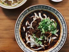 红烧肉面-玉滋補