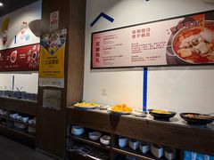 -尚尚仙·酸汤猪手·猪肚鸡火锅(华联万柳购物中心店)