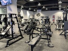 -TMG潮流健身(奥体莲荷里店)