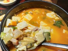 海鲜绢豆腐汤-土大力拌饭名家(丹尼斯百货店)