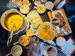 -大头虾越式风味餐厅(光明广场店)