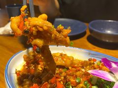 蒜香无骨凤爪-觅山云南菜(泊富ICITY店)