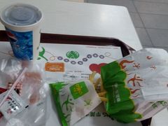 -华莱士·全鸡汉堡(虎门龙眼广场店)