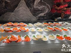 -雍容荟活波龙自助餐(IFS黑金店)