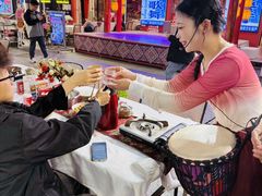 -刘姐啤酒鱼民族演艺餐厅(西街总店)