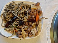 -天宜隆蘑菇宴火锅(石景山旗舰店)