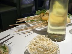 -佰人王串串香火锅(洋珠巷店)