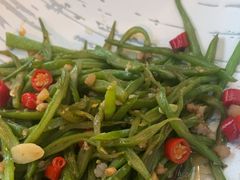 -爱啤精酿·民谣酒馆(滨江店)