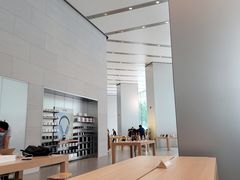 -Apple零售店(华贸购物中心店)