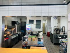 -麦当劳(四平路店)