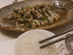 -港丽餐厅(高德置地店)