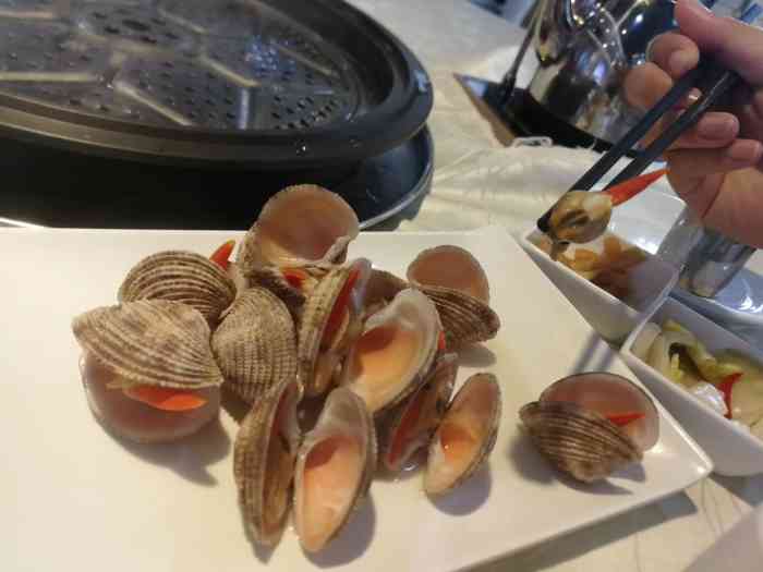 越百海海鲜蒸锅(观海店)-"天气冷,吃个暖暖的海鲜桑拿是个不错的选择.