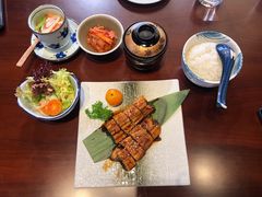 鳗鱼定食-一本魅·日式料理