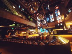 -The ROOF (通盈中心店)