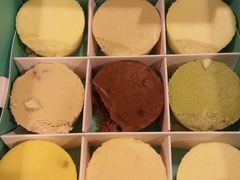 九宫格重乳酪蛋糕-台灣光芒手作(万安街店)