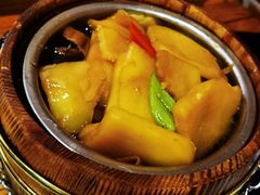 -苹果树下艺术餐厅(宋庄店)