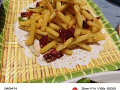 -肥肥虾庄·金牌油焖大虾(杨园滨江时代walk店)