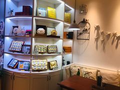 -燕庭·纯燕窝·甜品下午茶(南京西路店)