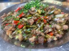 -廖哥泡椒兔(峨眉店)