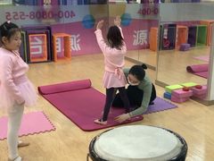 -美育少儿中国舞·钢琴·声乐艺术中心(枫蓝购物中心店)