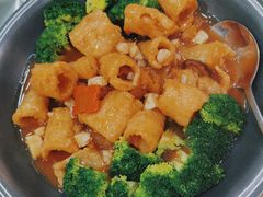 干贝鱼鳔煲-佳宴美食连锁(丰泽店)