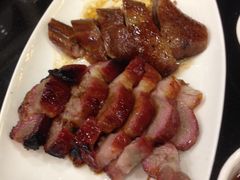 叉烧拼烧鹅-丽的面家(多宝路店)