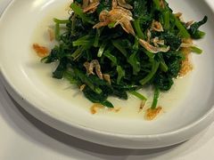 樱花虾炒豆苗-民国红公馆·秦淮八艳(夫子庙店)