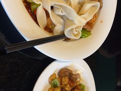 -木卡买提新疆餐厅·清真(新里海顿公馆店)