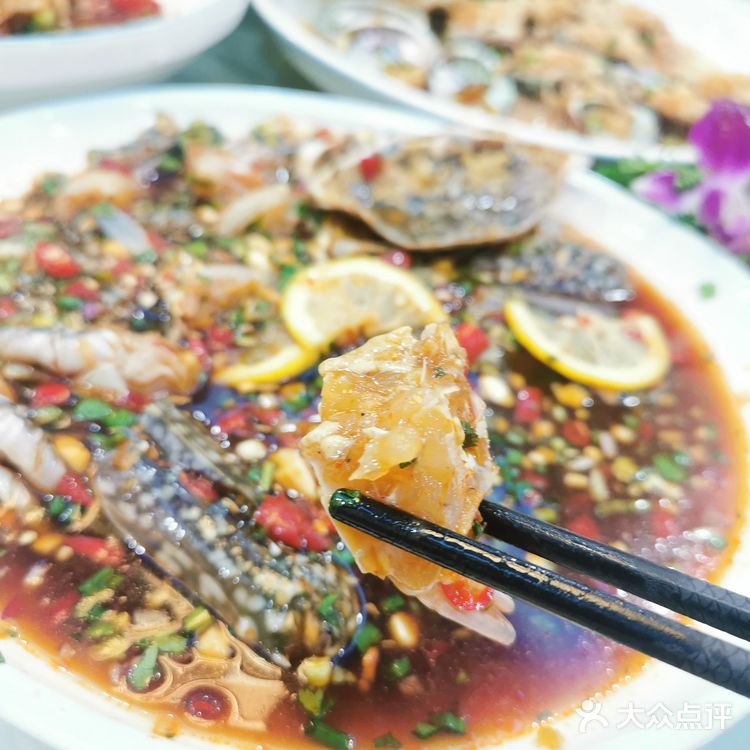 海旺角的生腌绝了！咸蛋黄大虾也超好吃！