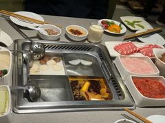 -海底捞火锅(宝龙广场夜宵主题店)