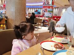 -咖啡苑自助餐厅·中国大饭店