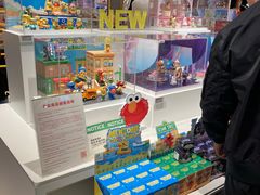 店内环境-泡泡玛特POPMART(合生汇店)