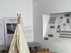 -洪小鹏生活美学馆(领SHOW天地店)