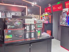 -ROG玩家国度(美罗城店)