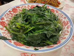 -堂瓦里·33年传统赣菜(第一街区店)