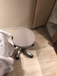 -法国娇兰精品店