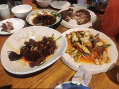 -隔壁老王·家常云南菜(花巷店)