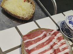 -贰回巷火锅馆(钟楼店)