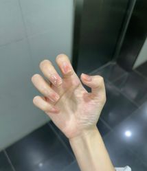 -晨·艺美甲美睫