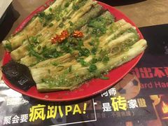 -何师烧烤·香辣蟹·川菜·30年老品牌(太古里旗舰店)