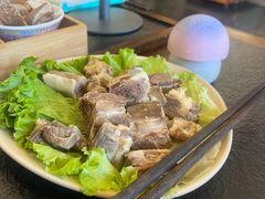 -菌自由丨野生菌火锅特色庭院餐厅(丽江古城店)