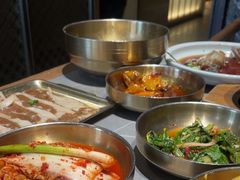 -草家酱蟹炭火烤肉店(珲春南路一店)