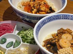 -肘子酥•天津一绝•特色捞面(德云社店)