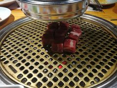 -唯成•韩国炭火烤肉 유성고기