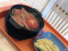 -老新隆牛肉锅贴(新街口店)