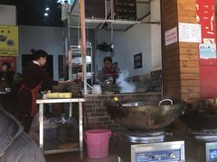 门面-杨三娘跷脚牛肉(羊子山西路店)