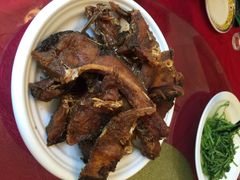 旭龙酒家-旭龙鱼头王(航华店)